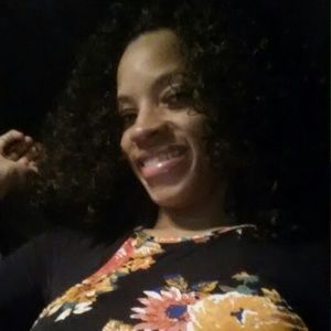 Meet your Posher, Tiffany